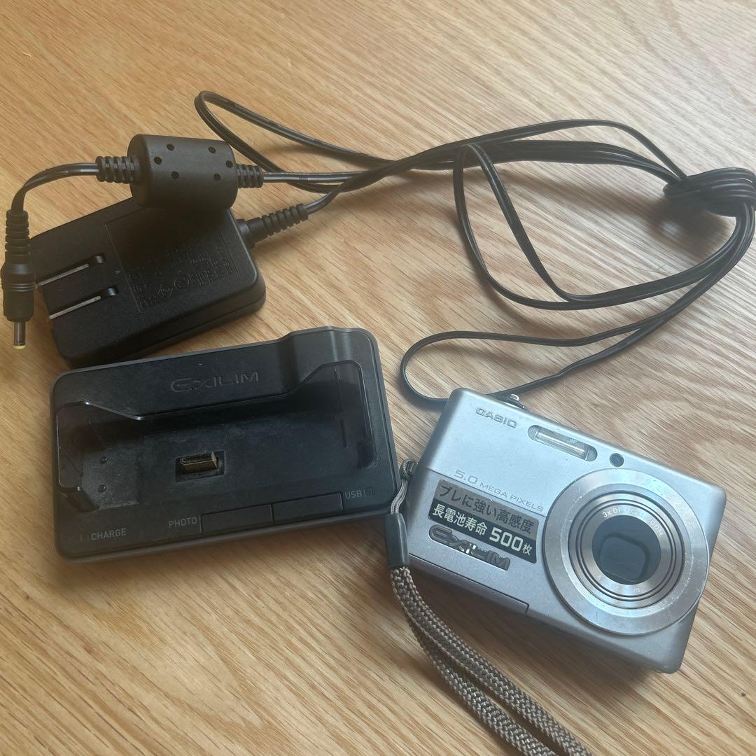 CASIO EXILIM EX-Z500 デジタルカメラ