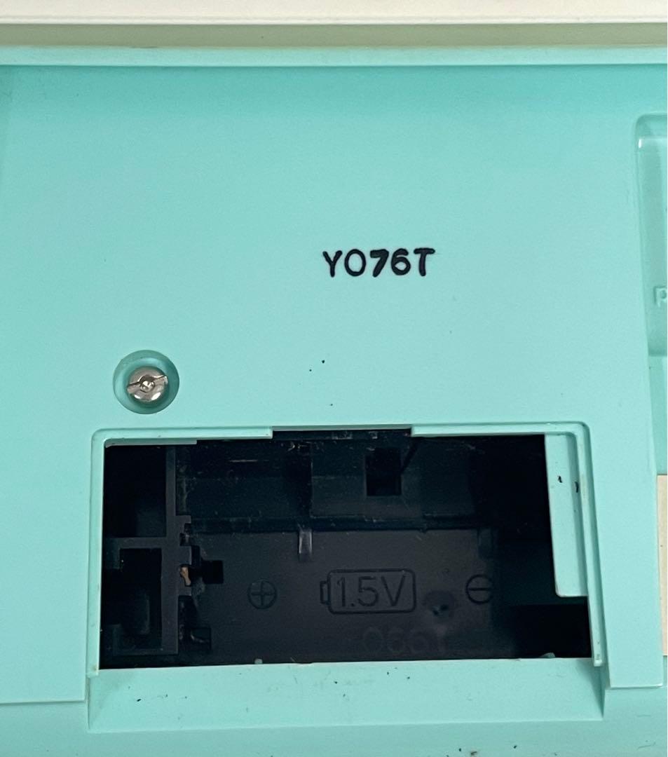 希少 CITIZEN シチズン　4RD600 青緑系　ジャンク品