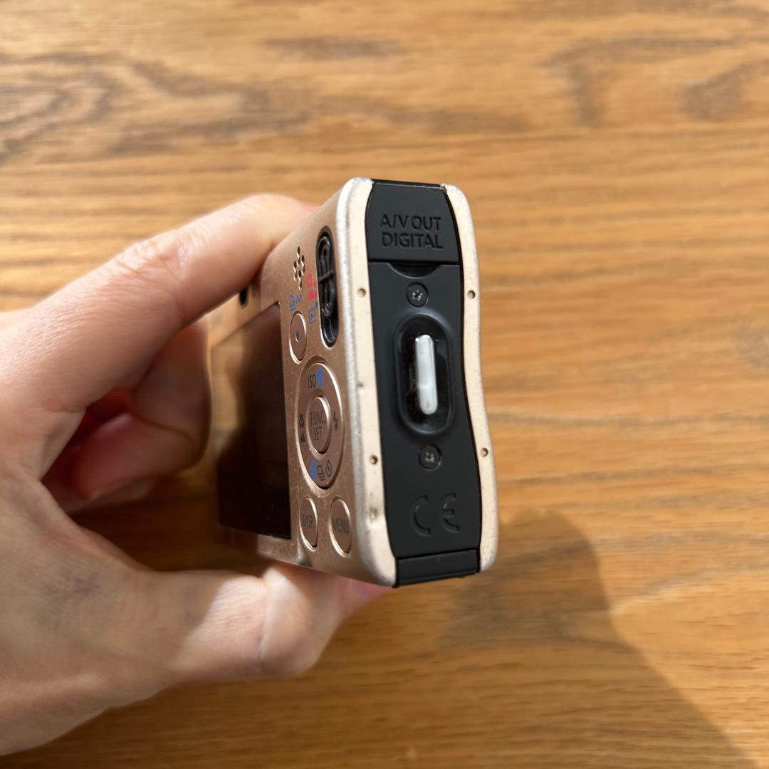 Canon IXY 20IS 8.0メガピクセル コンパクトデジタルカメラ