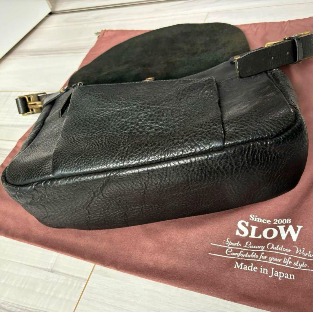 SLOW ショルダーバッグ メッセンジャーバッグ　レザーバッグ　本革　ブラック
