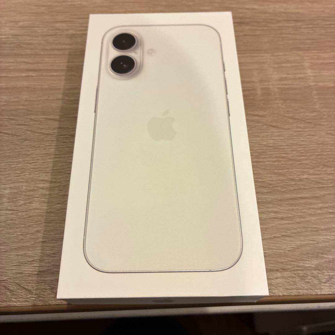Apple iPhone16 128GBホワイト 本体