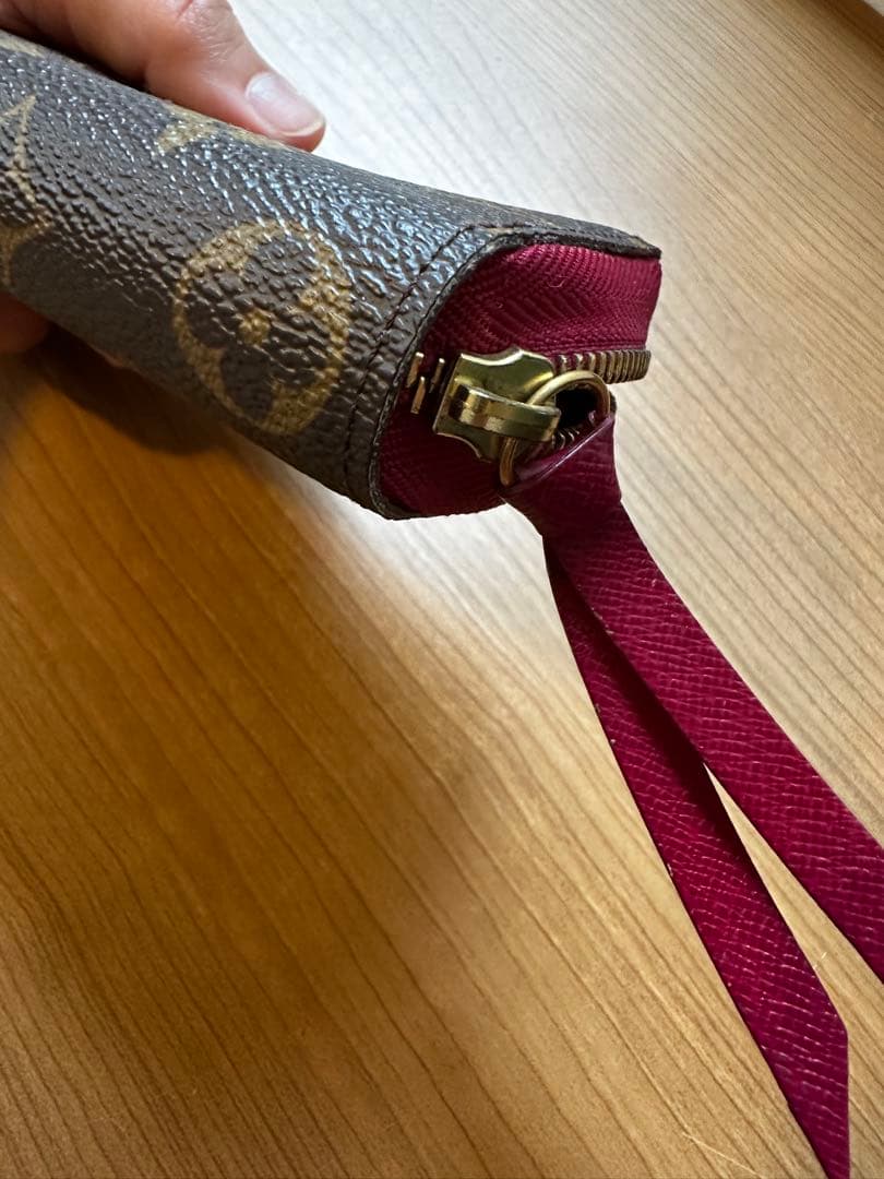 周りと差がつく！Louis Vuitton モノグラム 名刺入れ