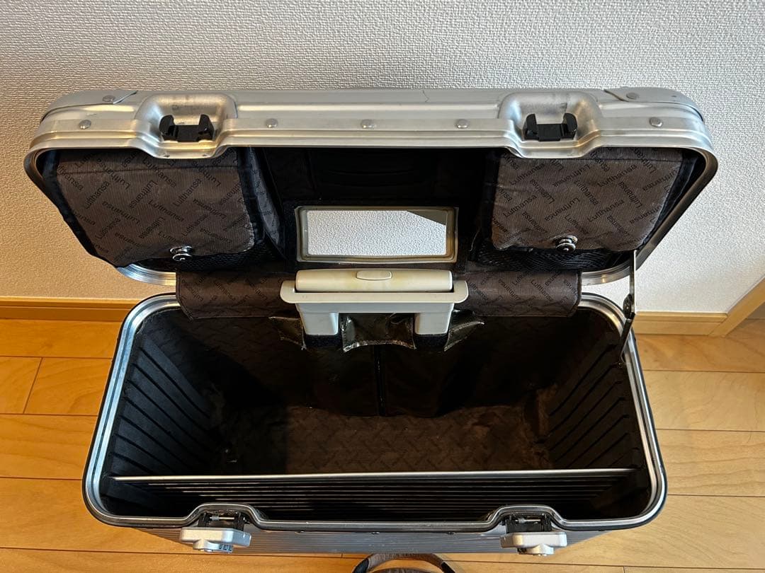 リモワ・トパーズ　2輪パイロットケース「ルフトハンザ」940.50 【希少】