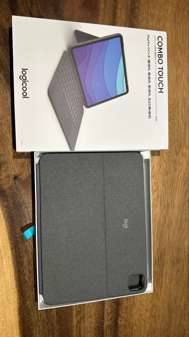 新品ロジクールCOMBO TOUCH キーボードケース（トラックパッド付）