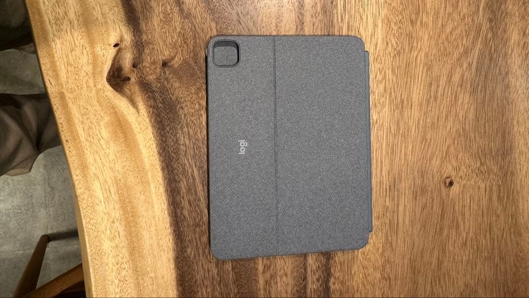 新品ロジクールCOMBO TOUCH キーボードケース（トラックパッド付）