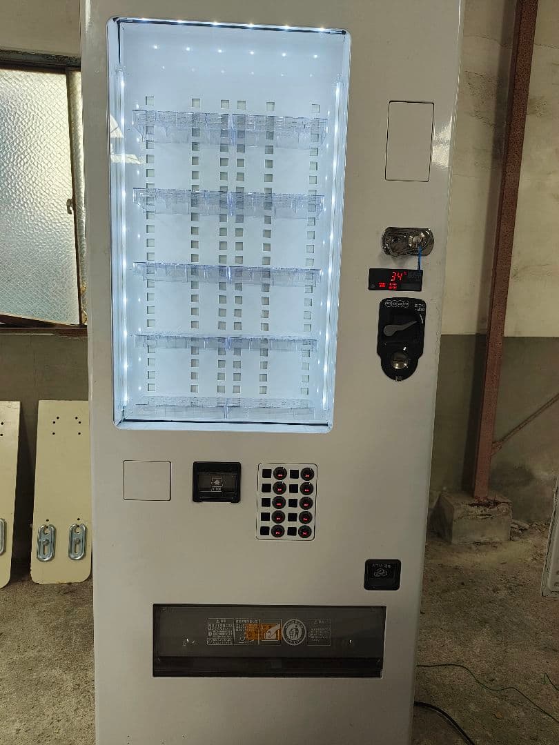 【引取限定】富士電機 小型汎用自動販売機 FRM10D5CZINM 2022年製