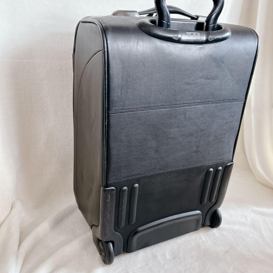 美品 TUMIトゥミ オールレザーキャリーバッグ 92000D4 日本未発売