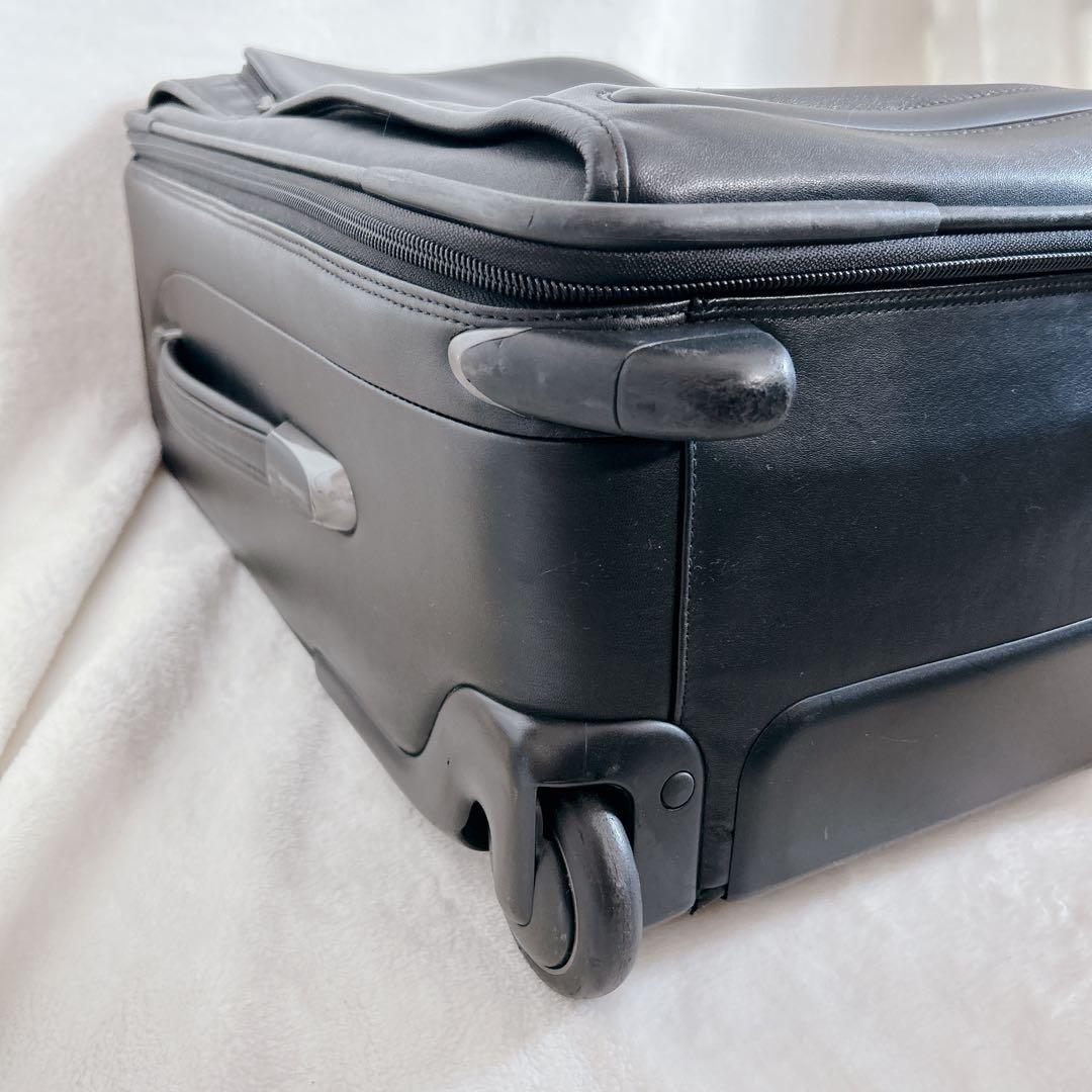 美品 TUMIトゥミ オールレザーキャリーバッグ 92000D4 日本未発売