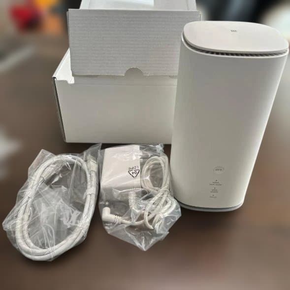 【中古】Speed Wi-Fi  5G L13 ZTE ホワイト