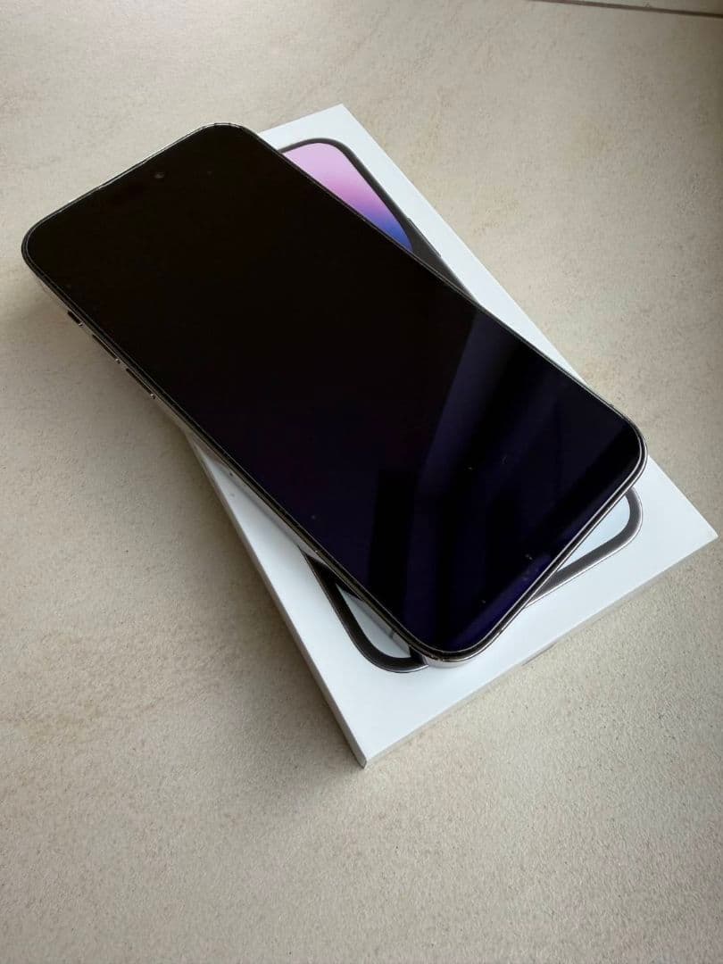 iPhone14promax 本体 ケース、ガラスフィルム付き