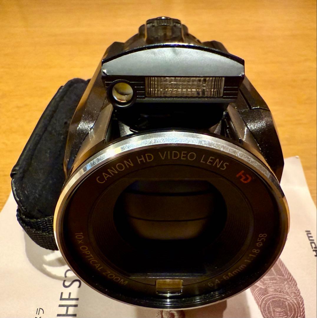 HDビデオカメラCanon iVIS HF S21