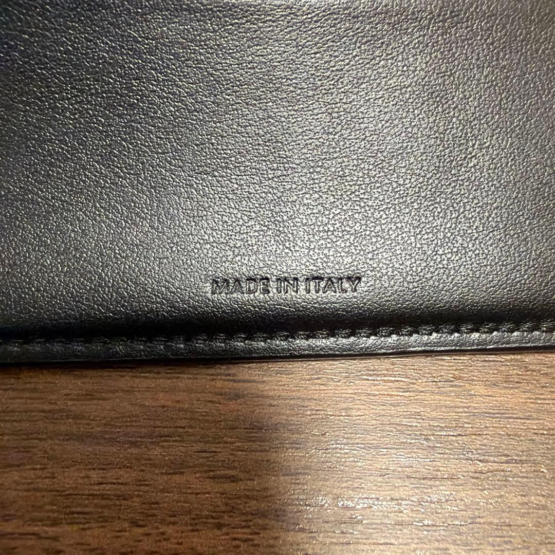 【1/30まで値下げ中】スモール フラップウォレット トリオンフ　ブラック