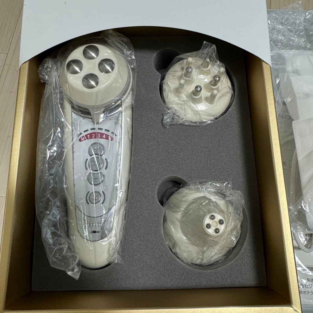 ベレガ　セルキュア　4Tプラス　美顔器　専用コットンおまけ付き