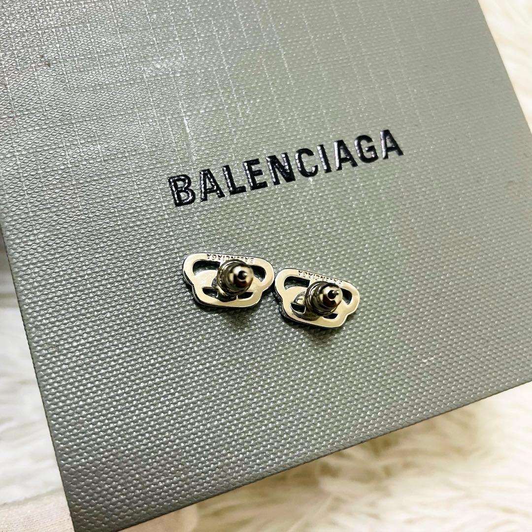未使用級✨付属完備✨バレンシアガ ピアス BB シルバー ロゴ メタル