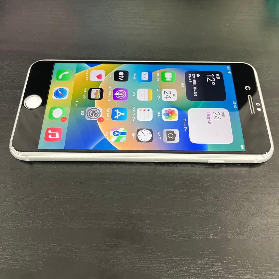 Apple iPhone 8 Plus 64GB シルバー
