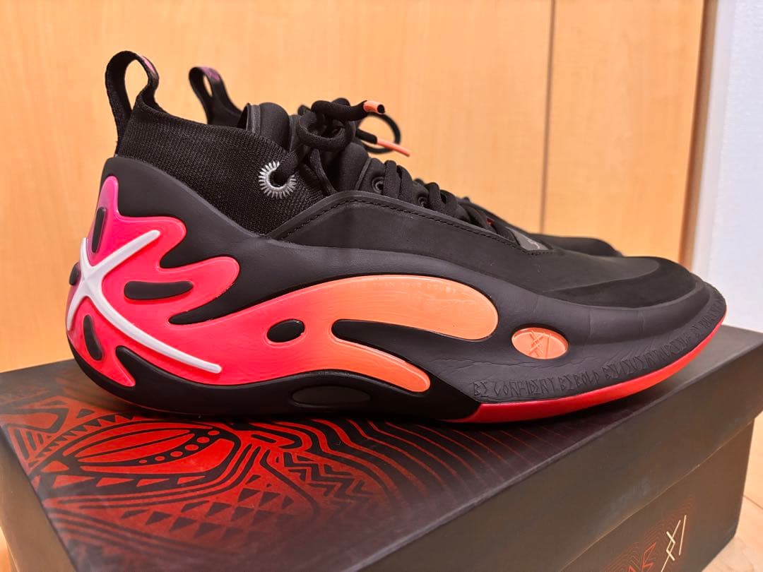 再値下げ！　Way of Wade 11 「朝焼け」　US9.5（CN27cm）