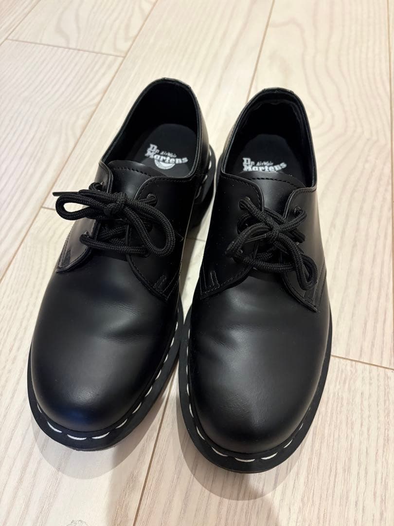 ドクターマーチン Dr.Martens ホワイトステッチ 3 ホール 24cm
