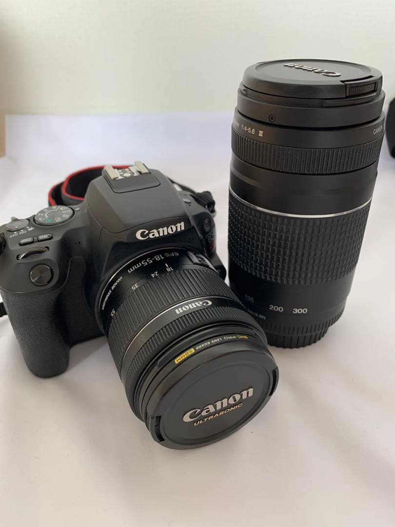 美品canon EOS kiss X9 キャノン　ダブルズームレンズセット