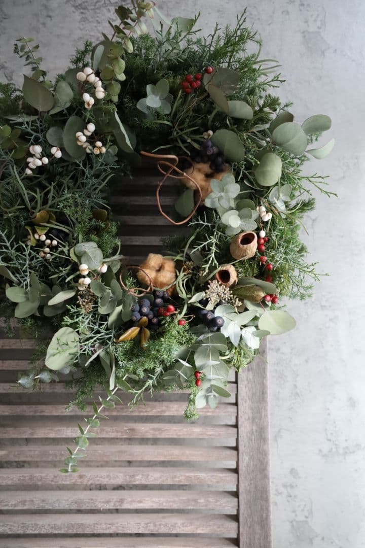 クリスマスリース、ドライフラワー、グリーンリース、針葉樹
