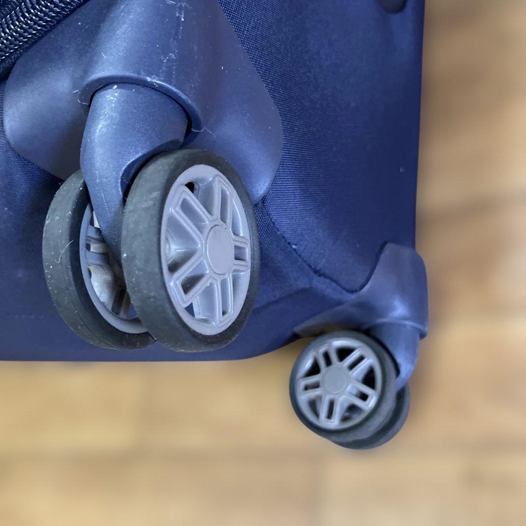 サムソナイト ソフトキャリー ビーライト4 Sサイズ