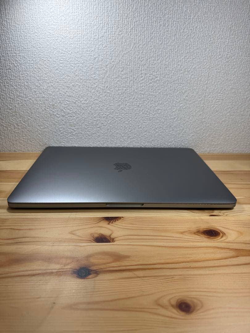 Apple MacBook Pro 13インチ 2019 i7/16GB/250