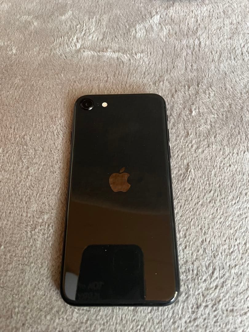 iPhone SE 第2世代　64G ブラック　SIMフリー
