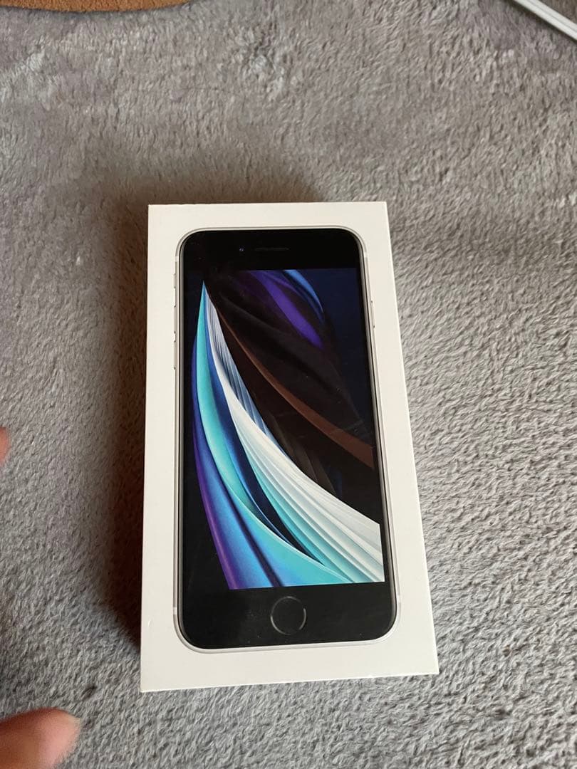 iPhone SE 第2世代　64G ブラック　SIMフリー