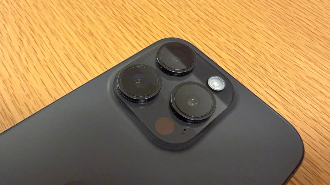 iPhone15 Pro 256GB ブラックチタニウム SIMフリー