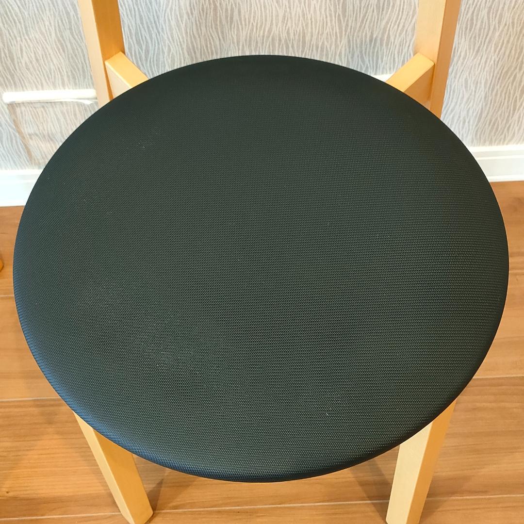 カリガリス　ダイニングチェア　2脚セット　スタッキングチェア