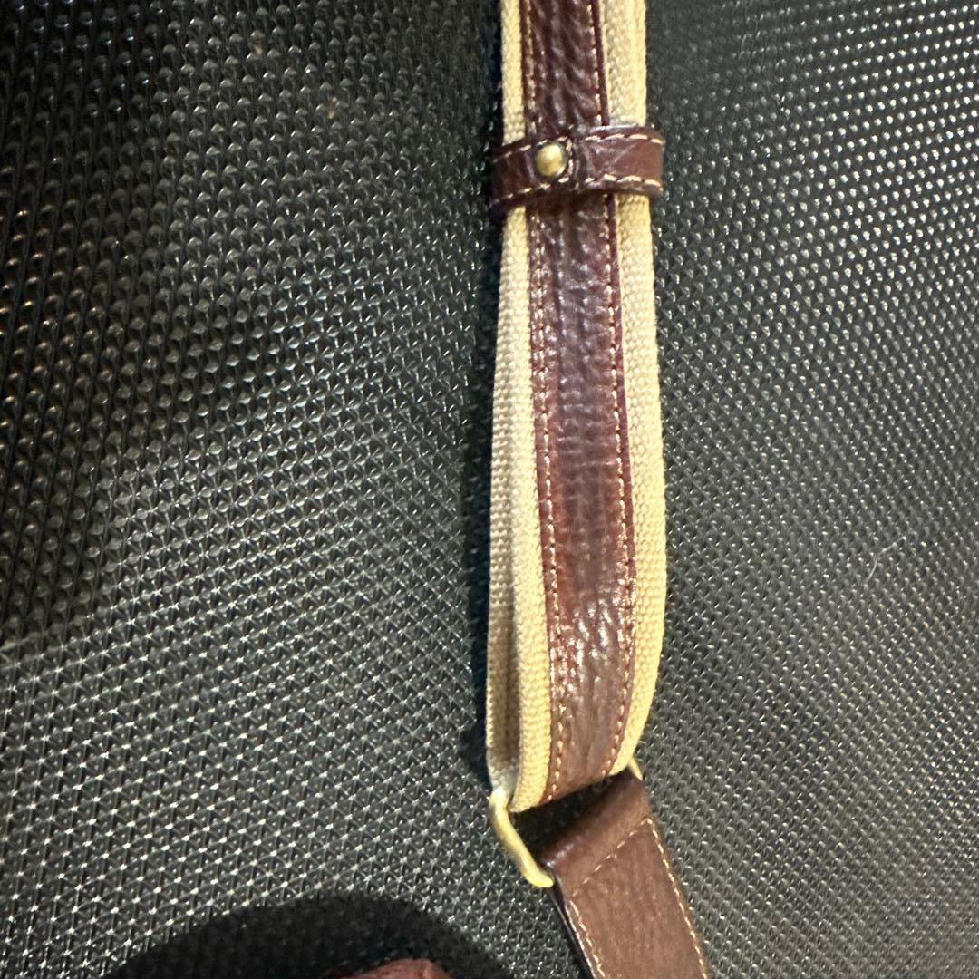 土屋鞄　ボディバッグ　レザー