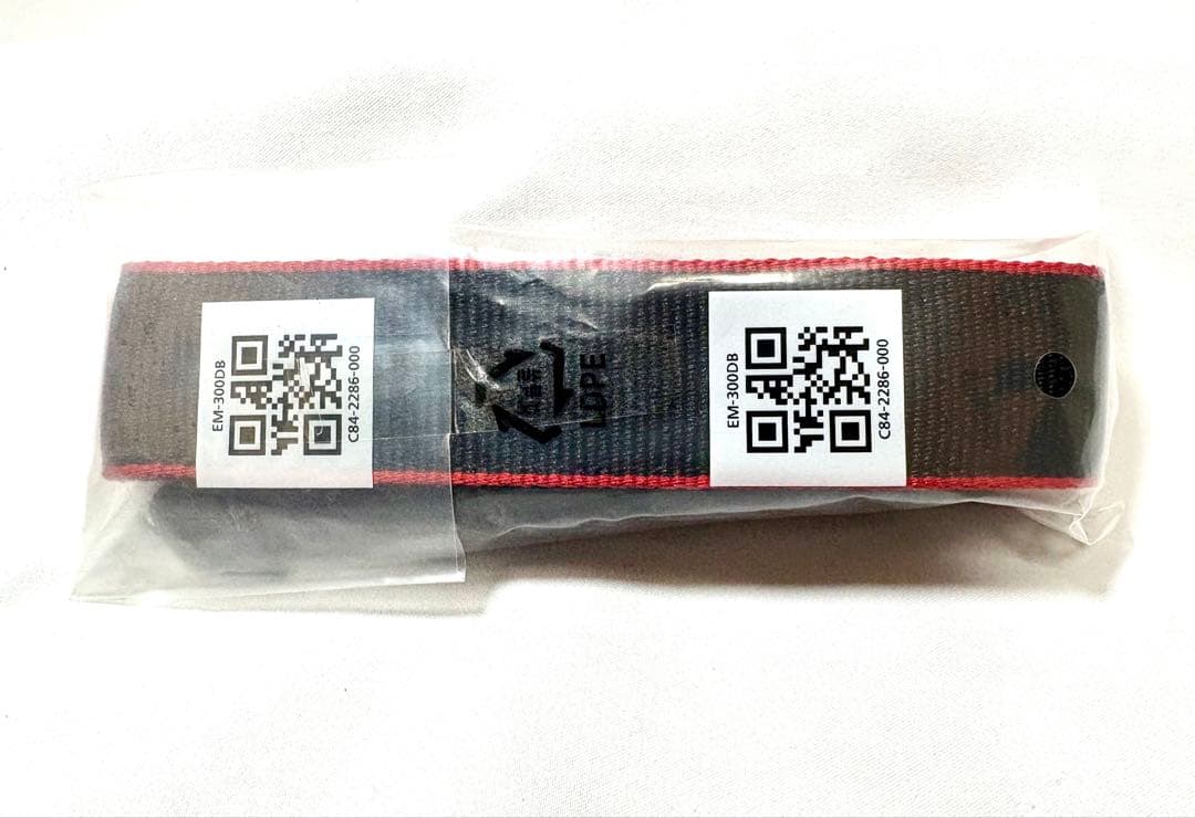 EOS M6 レンズ２本付き プロテクター、レンズフード、ケースも付属 美品