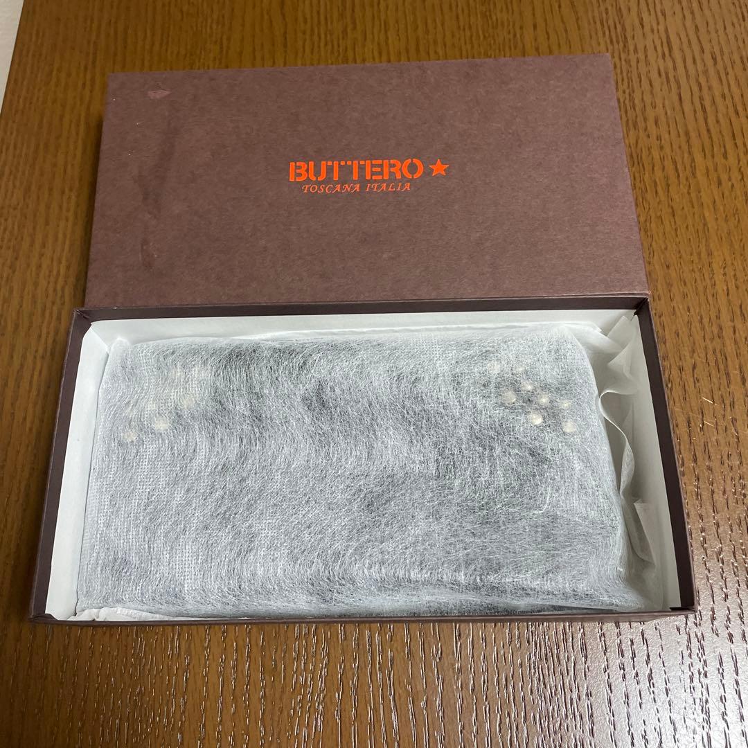 ヨシハル　BUTTERO長財布