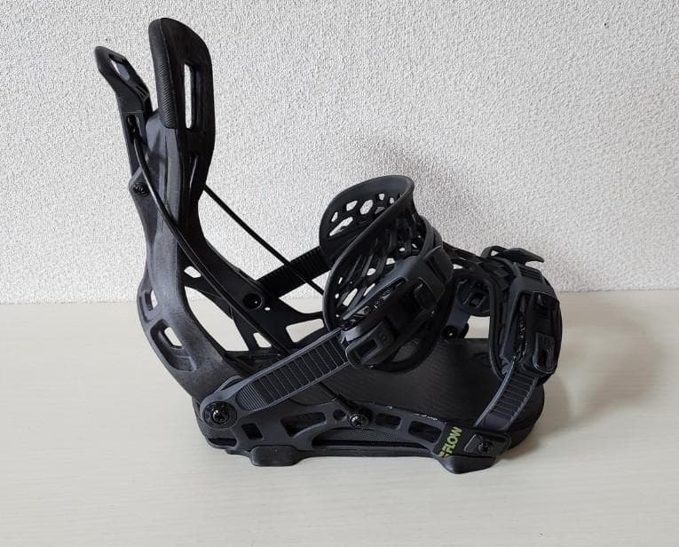 FLOW NX2 CARBON ビンディング