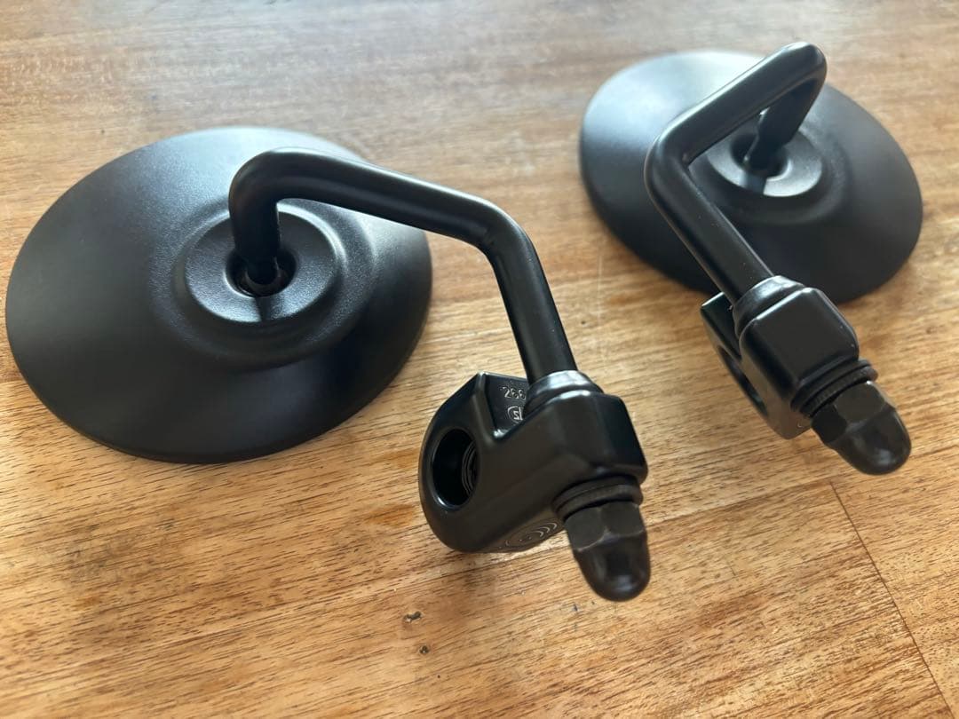 ハーレー　ナイトスター　RH975 純正　ミラー　左右