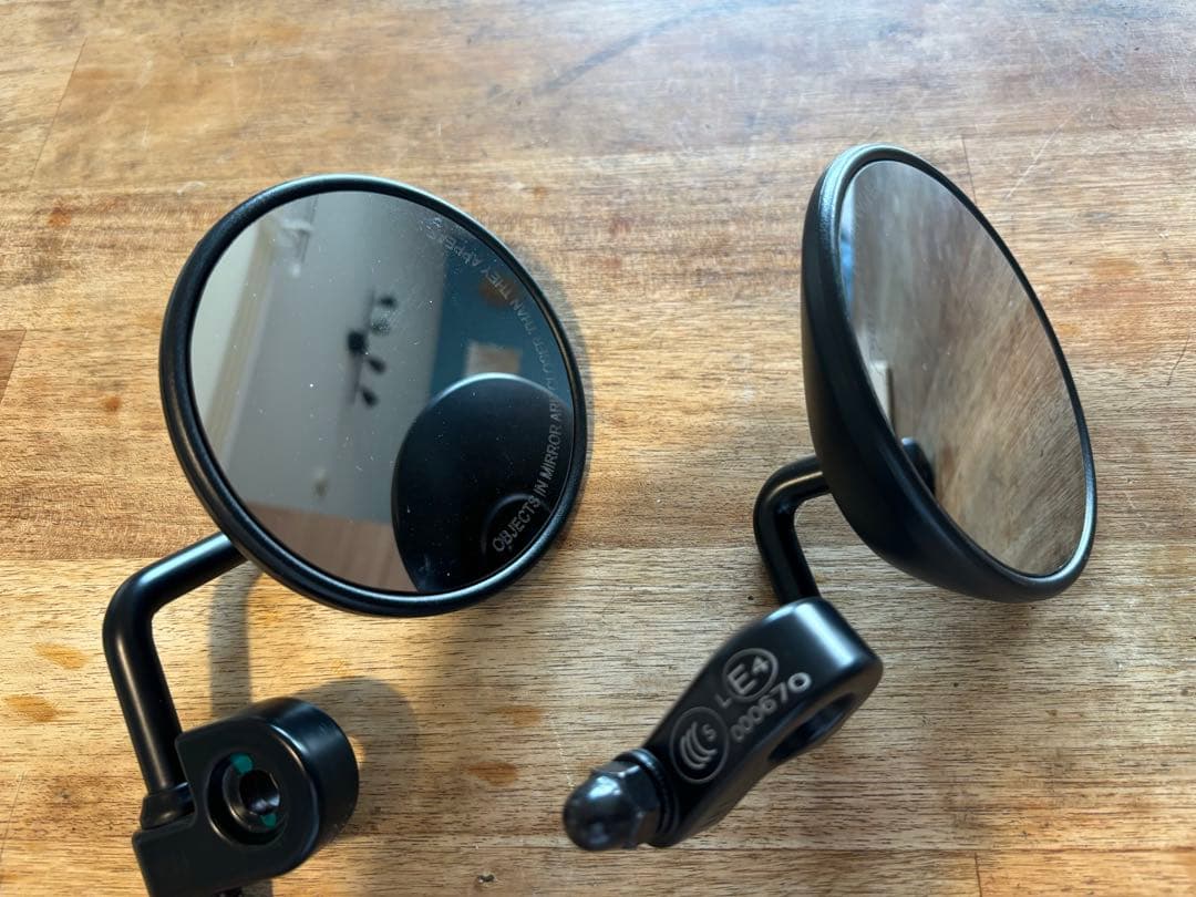 ハーレー　ナイトスター　RH975 純正　ミラー　左右