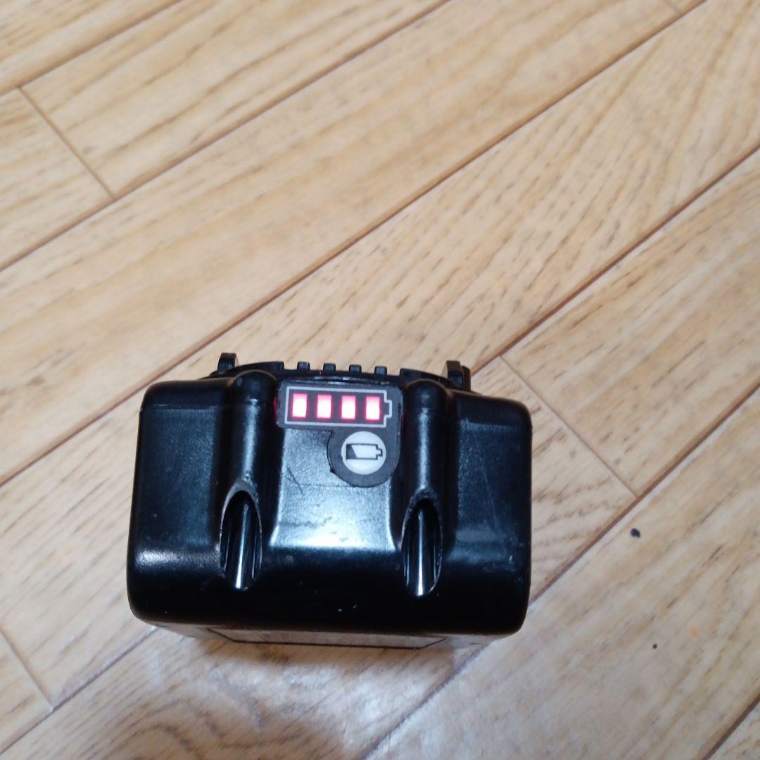 マキタ14.4V充電式クリーナーCL140FD バッテリBL1430B、充電器付