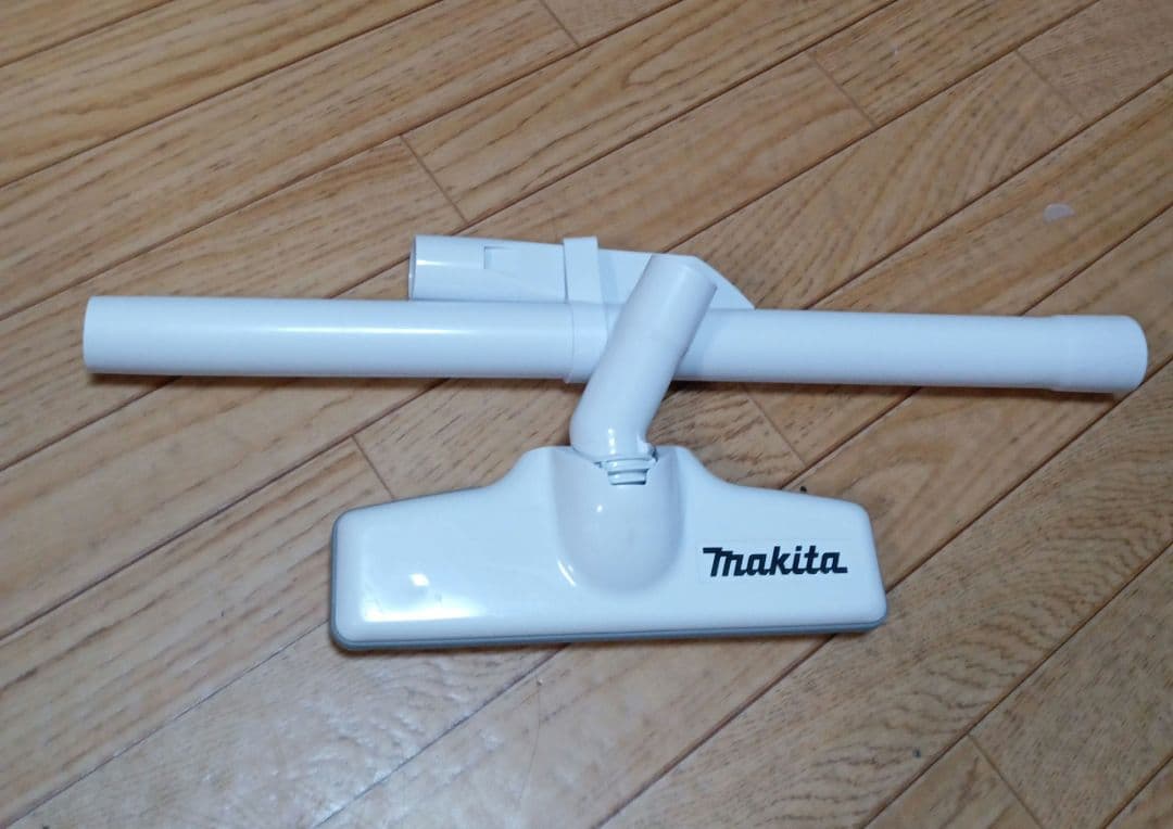 マキタ14.4V充電式クリーナーCL140FD バッテリBL1430B、充電器付