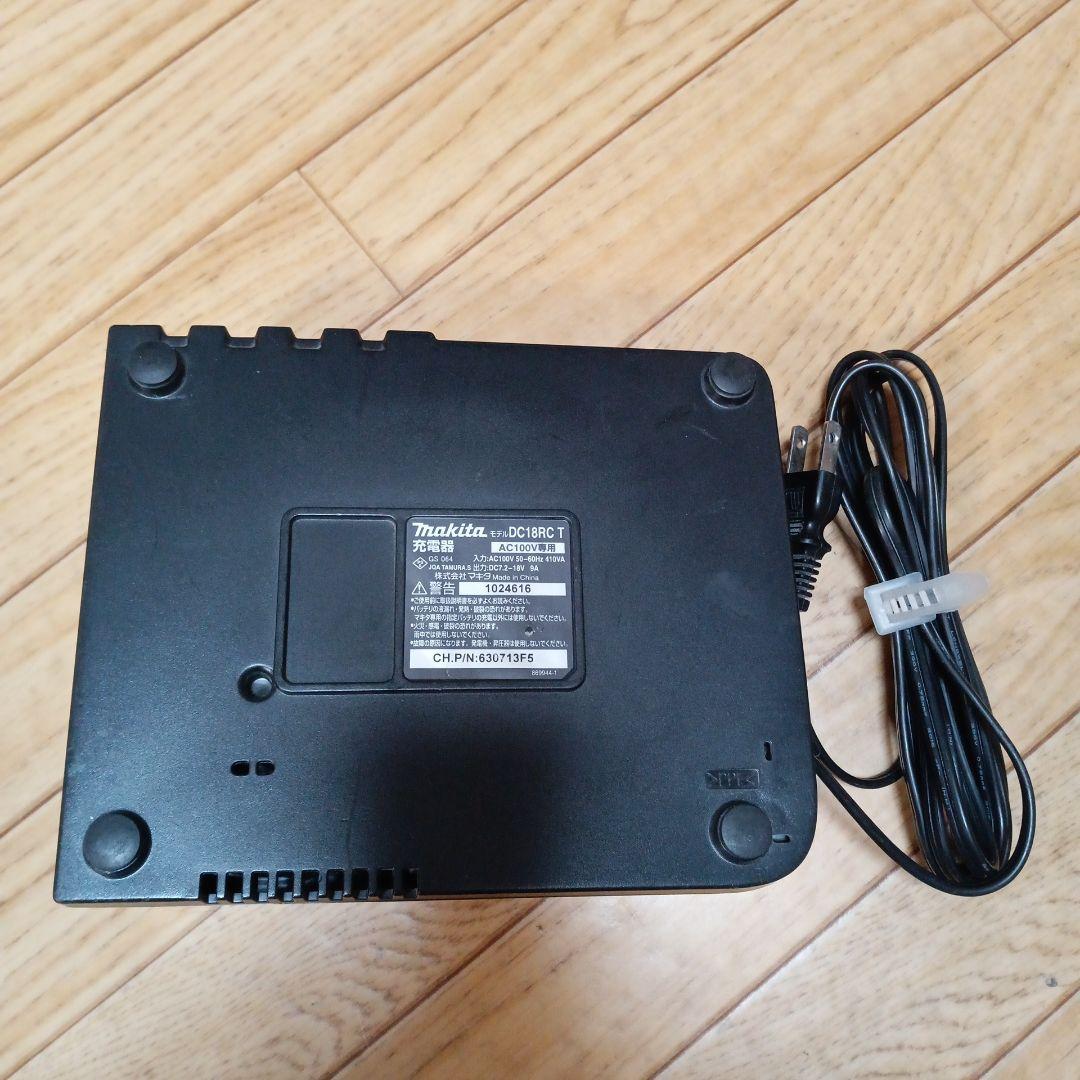 マキタ14.4V充電式クリーナーCL140FD バッテリBL1430B、充電器付