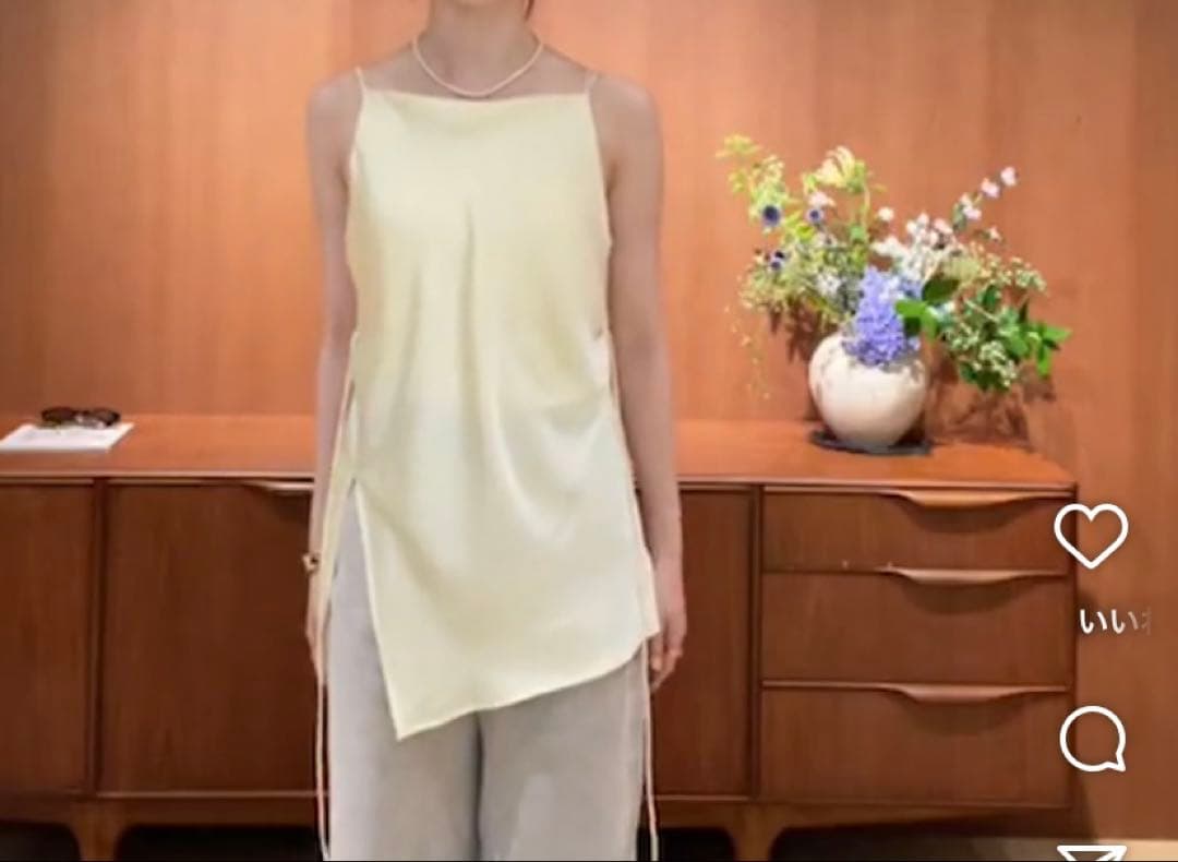 CLANE ドレープサテンキャミソール アイボリー　サイズ1