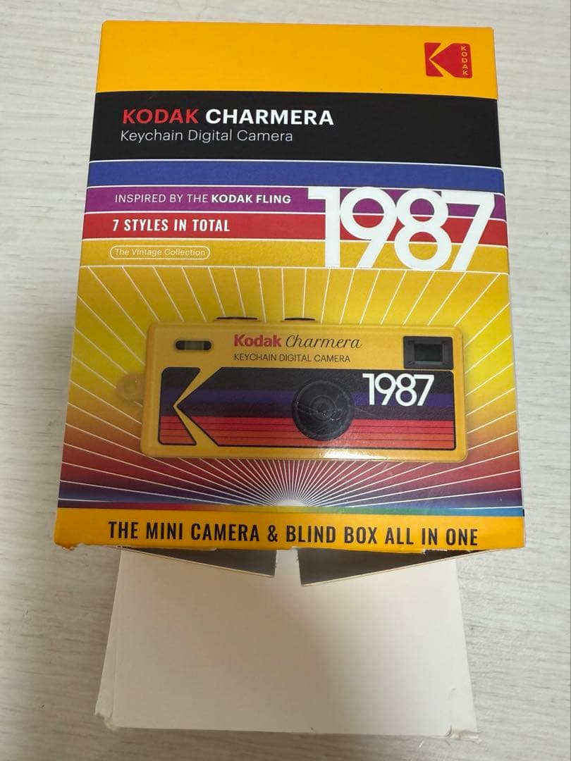 Kodak Charmera カメラ　キーチェーン　シークレット　クリア　透明