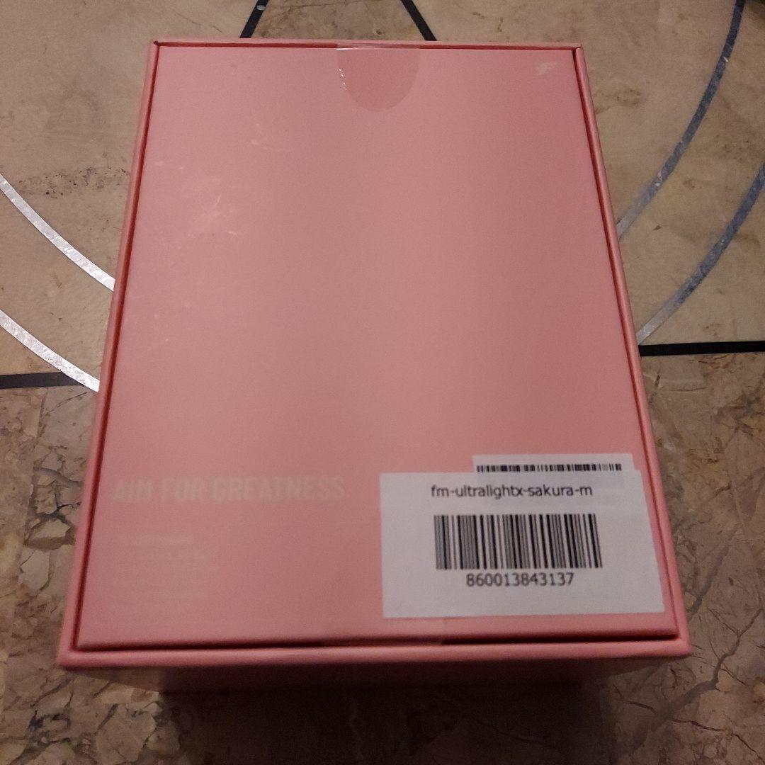 Finalmouse UltralightX Sakura Medium サイズ