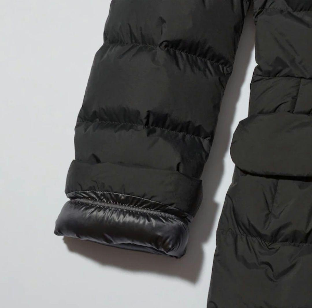 ユニクロ　プラスJ　ウルトラライトダウンフーデッドコート　ブラックXL