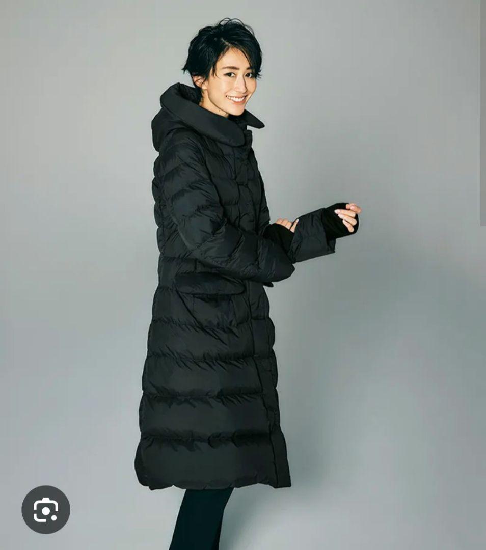 ユニクロ　プラスJ　ウルトラライトダウンフーデッドコート　ブラックXL