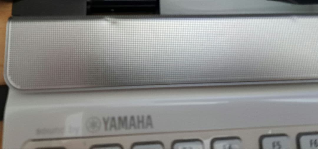 NEC ノートパソコン NS750AAW ホワイト　タッチパネル　Corei7