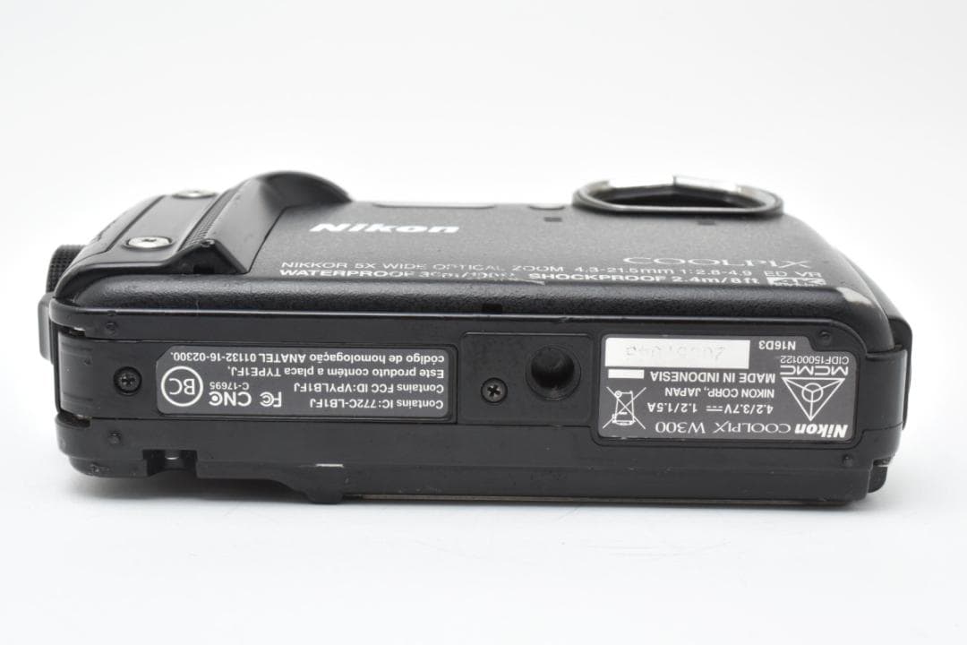 ニコン　Nikon COOLPIX W300 ブラック ≪動作確認済≫