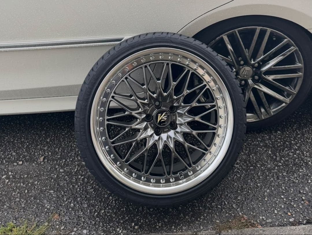 WORK VS XV 19インチ