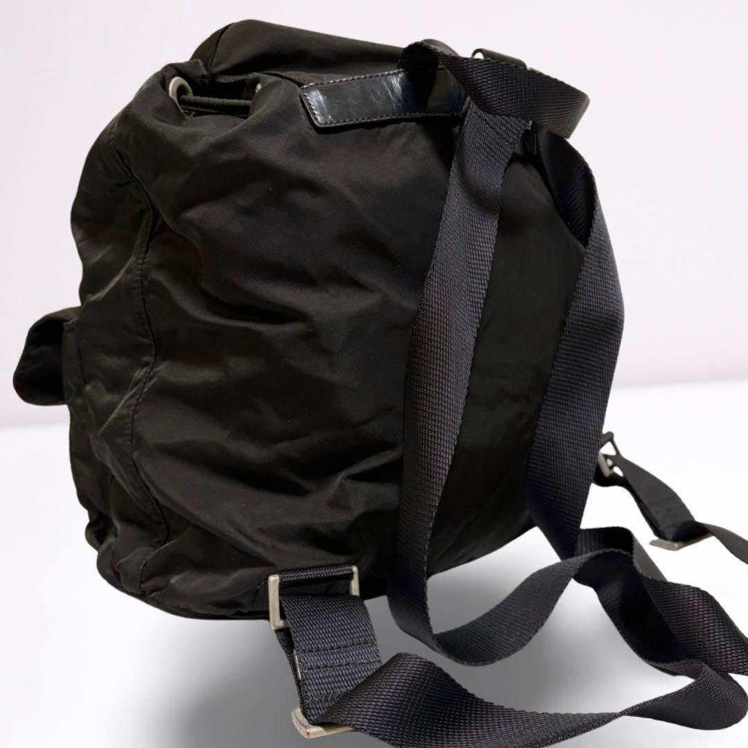 【正規品】PRADA プラダ リュックサック 三角ロゴ ナイロン 黒 男女兼用