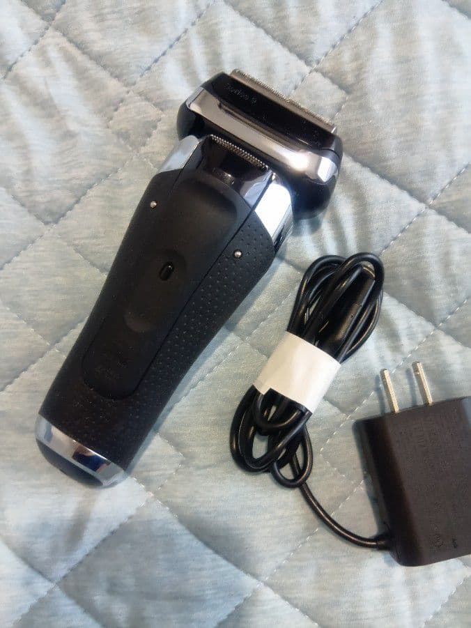 ブラウン最高峰Series9 洗浄器対応モデル 新品未使用❣️