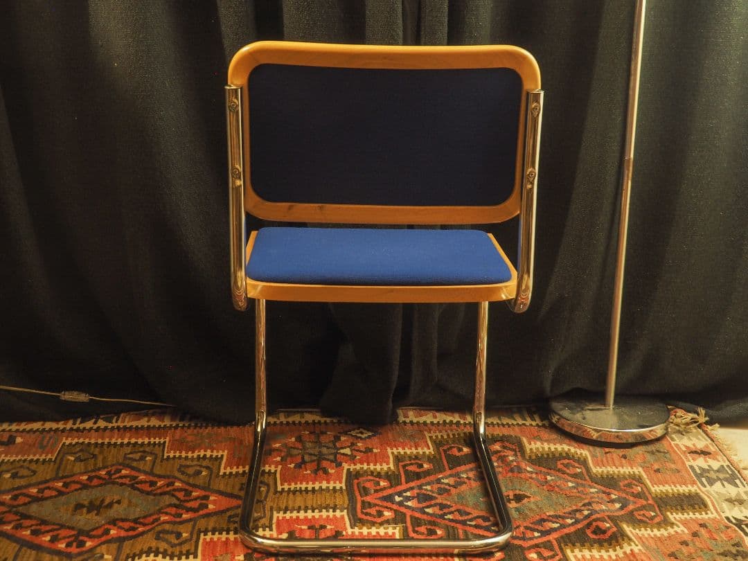 【値引中】【メイド・イン・イタリー】チェスカチェアC