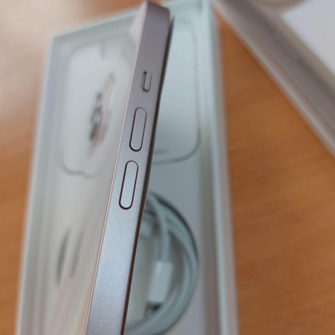 美品　iPhone13 256GB 本体 simフリーピンク　３点カバー付